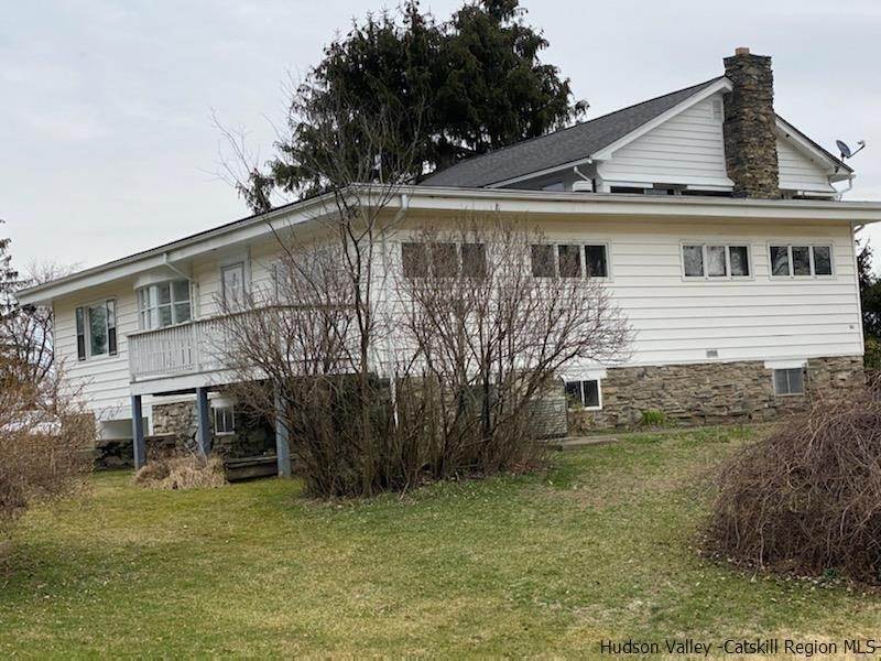 5. Single Family Homes for Sale at 140 Station Road Kingston, New York 12401 United States
