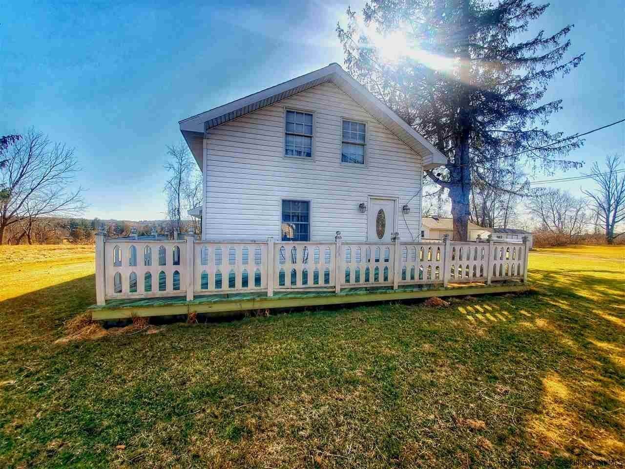 1. Single Family Homes for Sale at 1936 County Rte 41 Greenville, New York 12083 United States