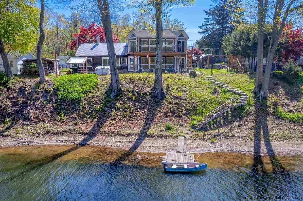 Single Family Homes for Sale at 234 Sawmill Road Lake Katrine, New York 12449 United States