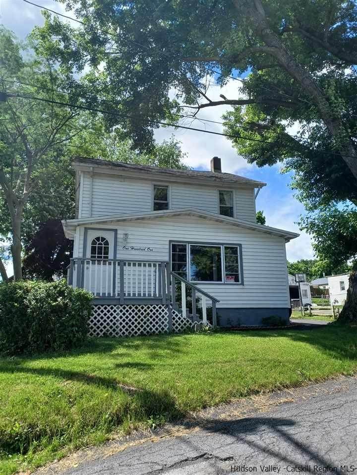 Single Family Homes for Sale at 101 E Stout Avenue Port Ewen, New York 12466 United States