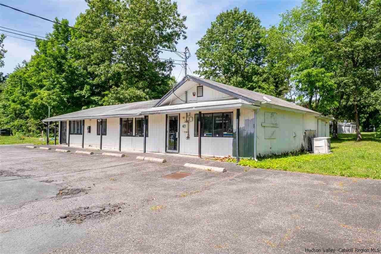 3. Retail for Sale at 1763 209 Route 0 Westbrookville, New York 12785 United States