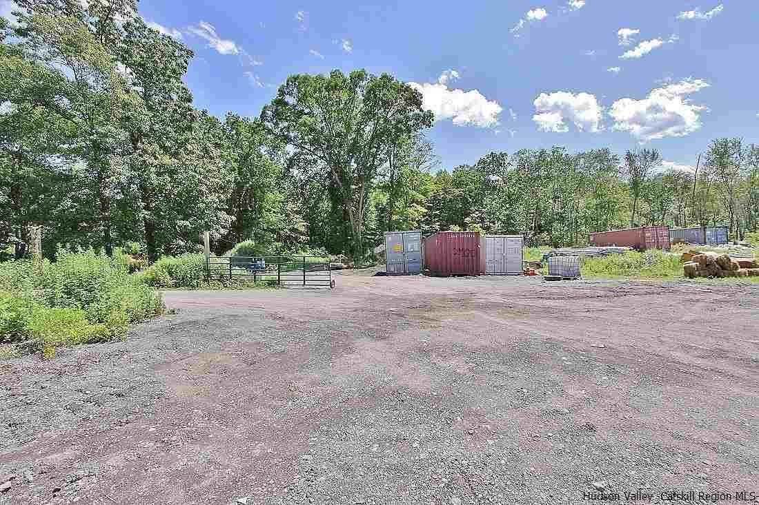 8. Commercial for Sale at 676 Broadway Esopus, New York 12487 United States