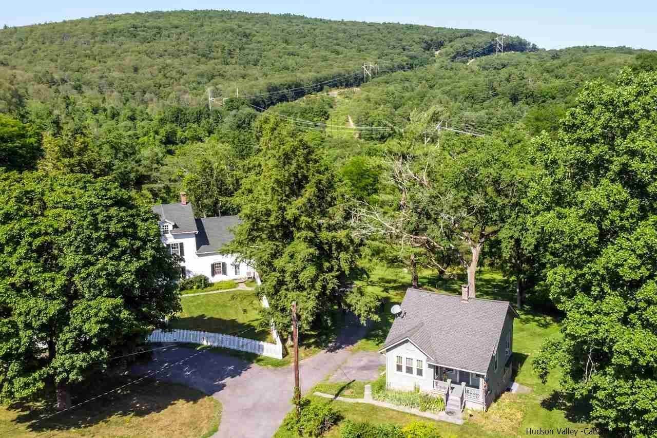 7. Single Family Homes for Sale at 286-288 Route 28 Kingston, New York 12401 United States