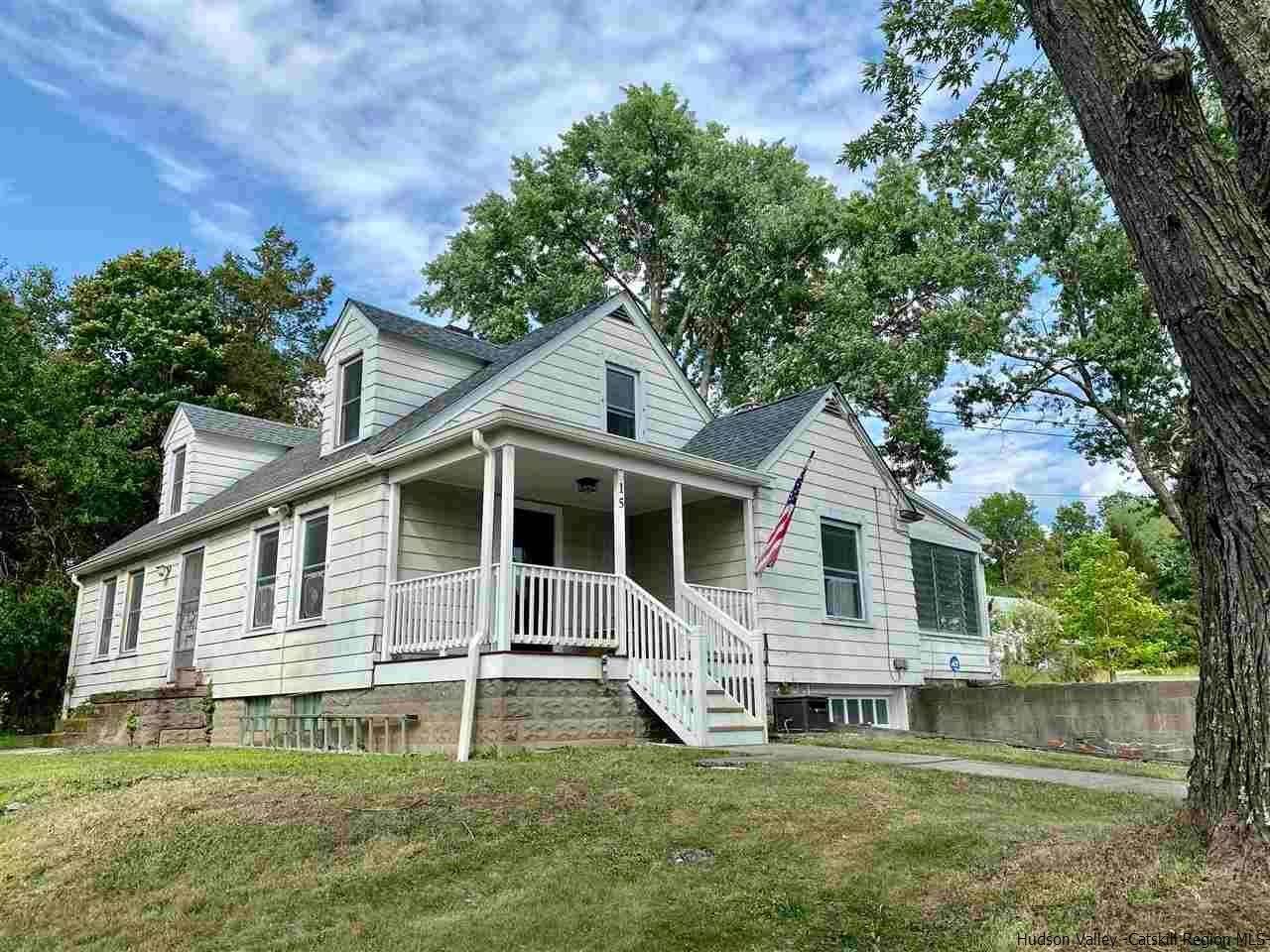 5. Single Family Homes for Sale at 15 Shivertown Road New Paltz, New York 12561 United States