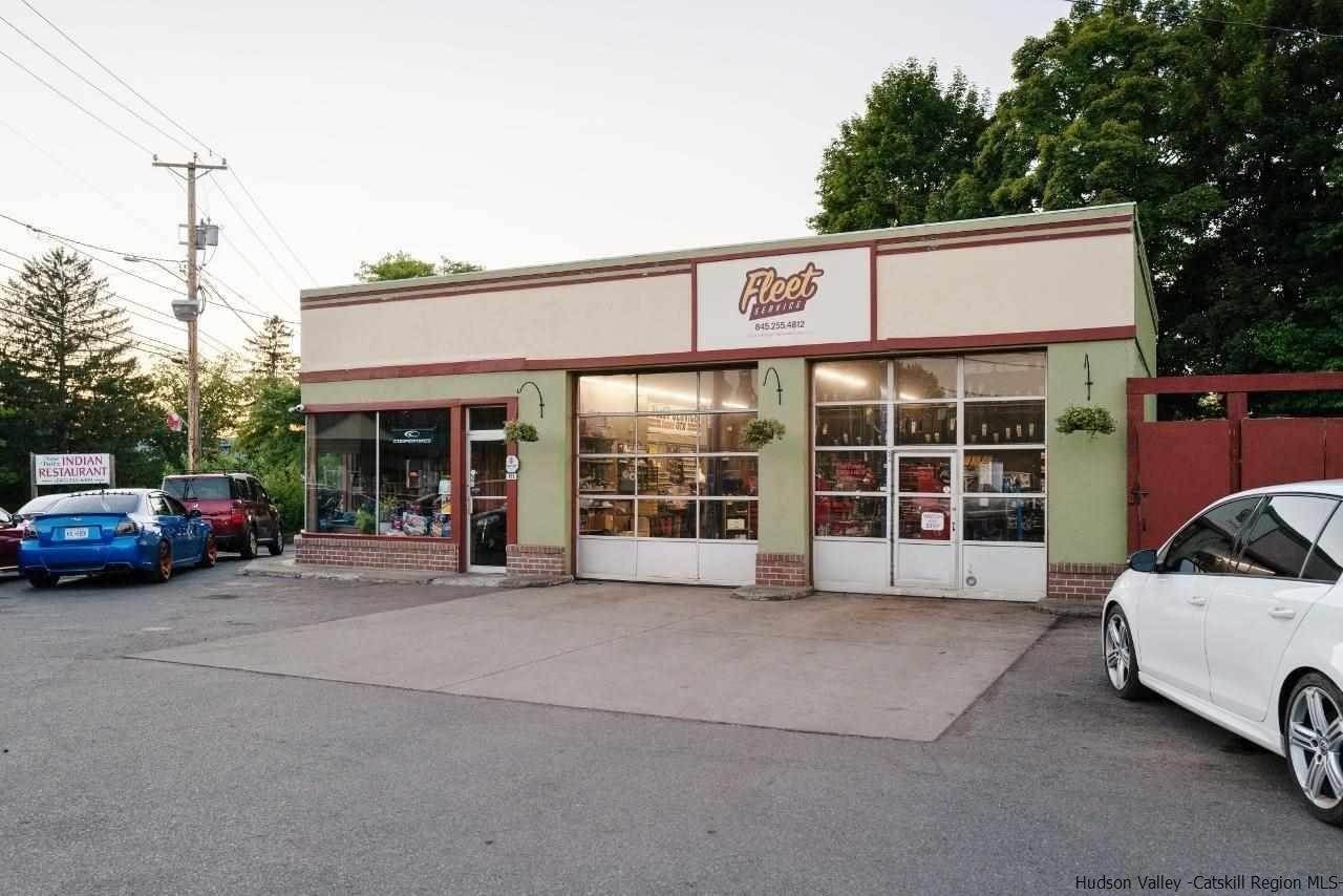 17. Retail for Sale at 185 Main Street New Paltz, New York 12561 United States