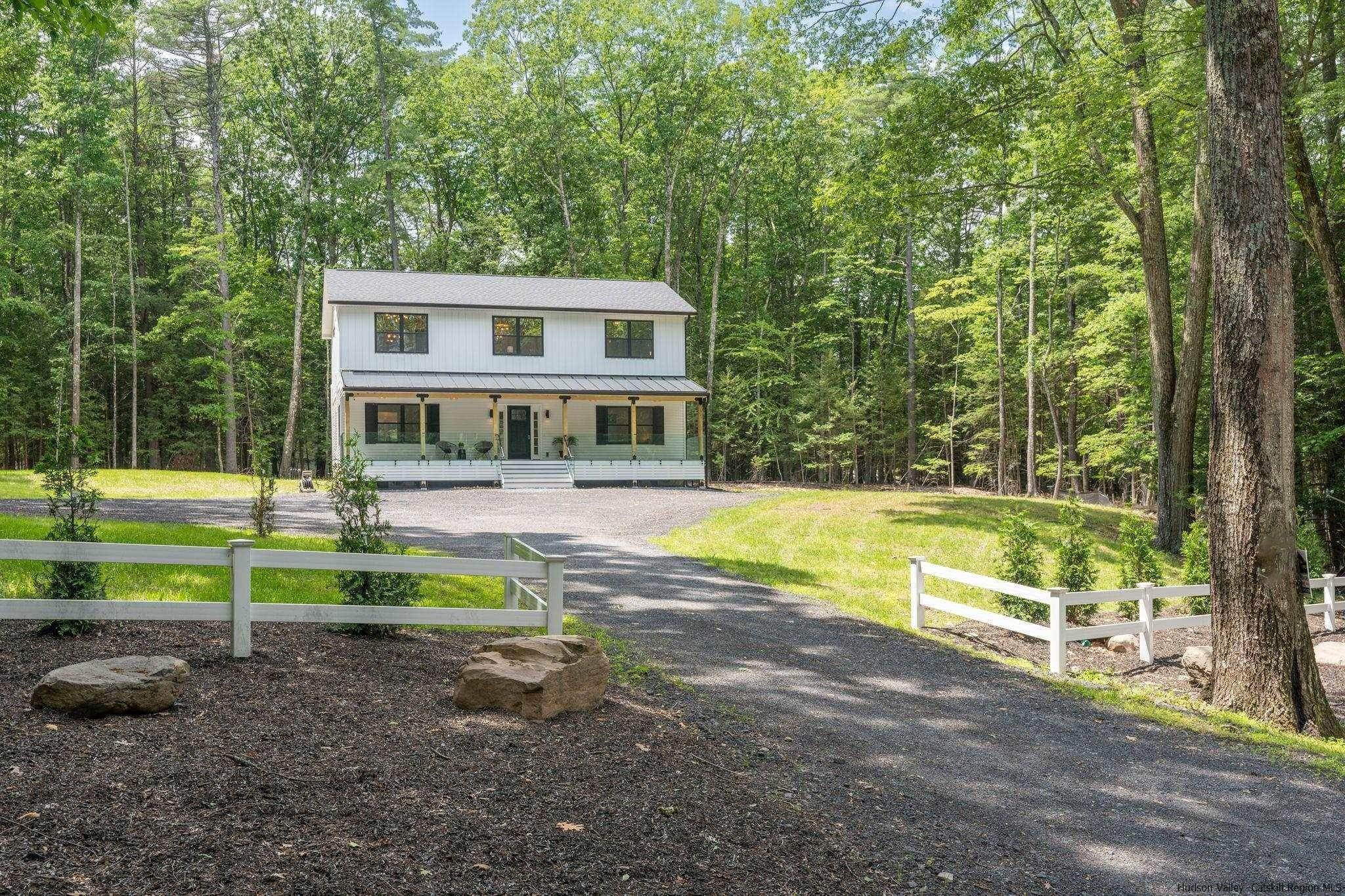 Single Family Homes for Sale at 32 Maurizi Lane Woodstock, New York 12498 United States