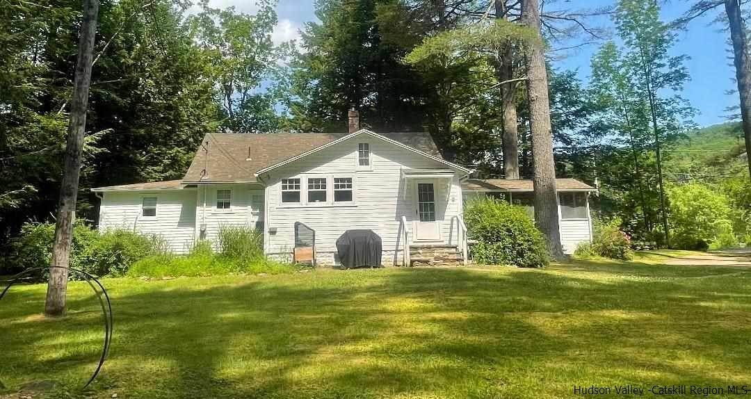 Single Family Homes für Verkauf beim 299 Wittenberg Bearsville, New York 12409 Vereinigte Staaten