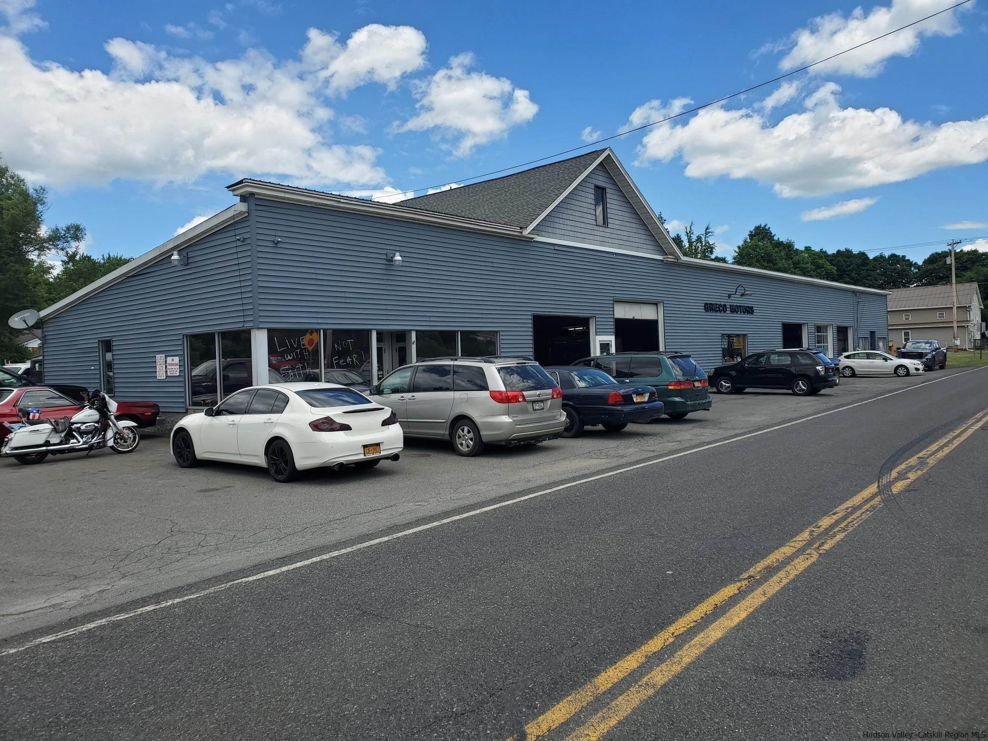 Retail for Sale at 214 Glasco Turnpike Saugerties, New York 12477 United States