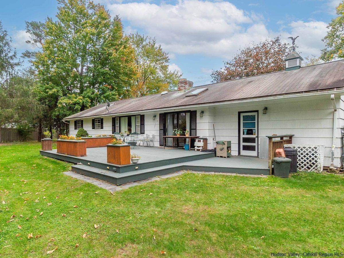 3. Single Family Homes for Sale at 17 Austin Acres Catskill, New York 12414 United States