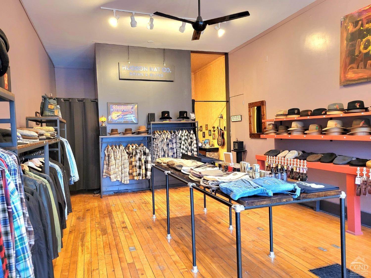 7. Commercial for Sale at 426 Warren Street Hudson, New York 12534 United States