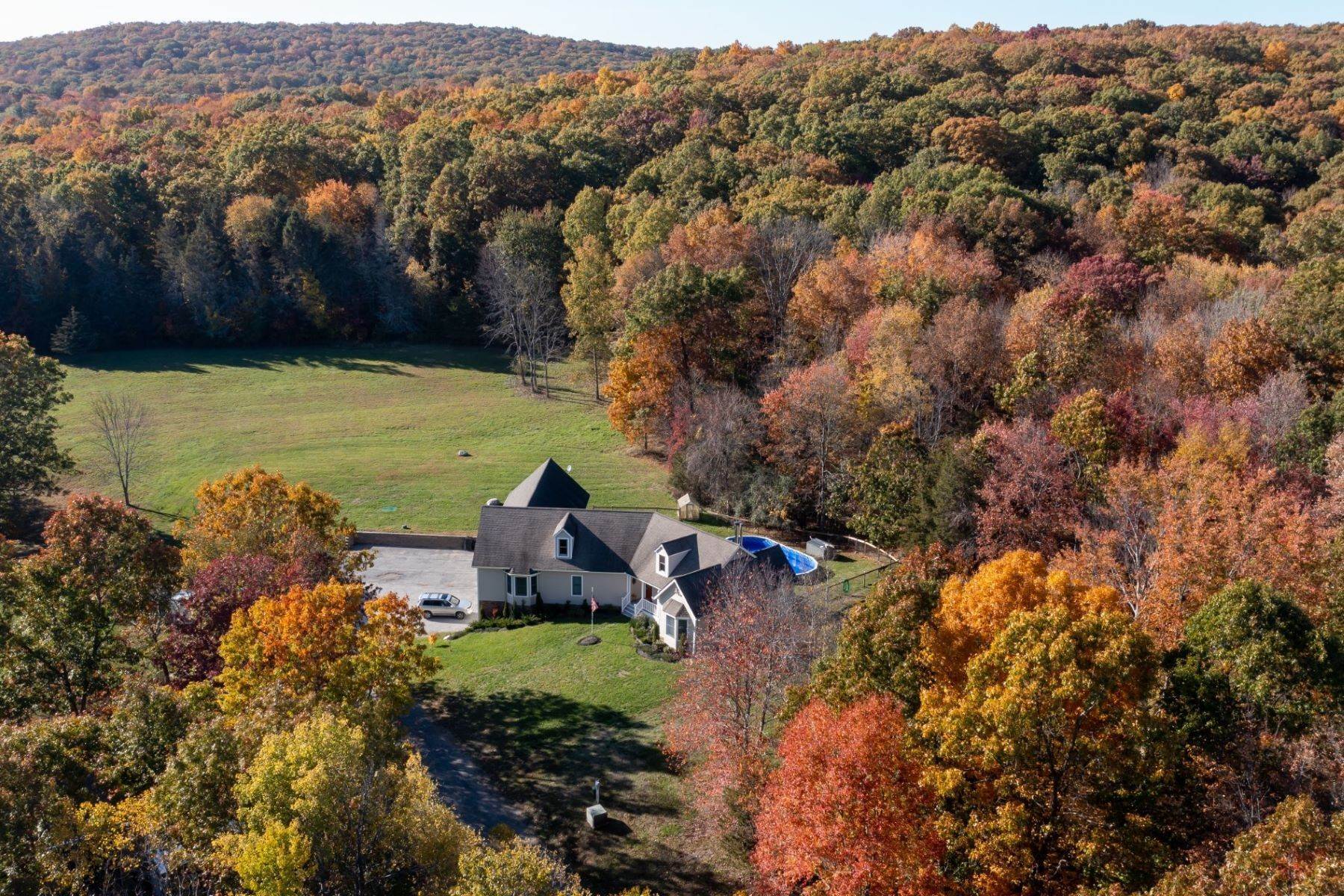 Single Family Homes for Sale at Horseshoe Creek Farm 35 Appaloosa Lane Millbrook, New York 12545 United States